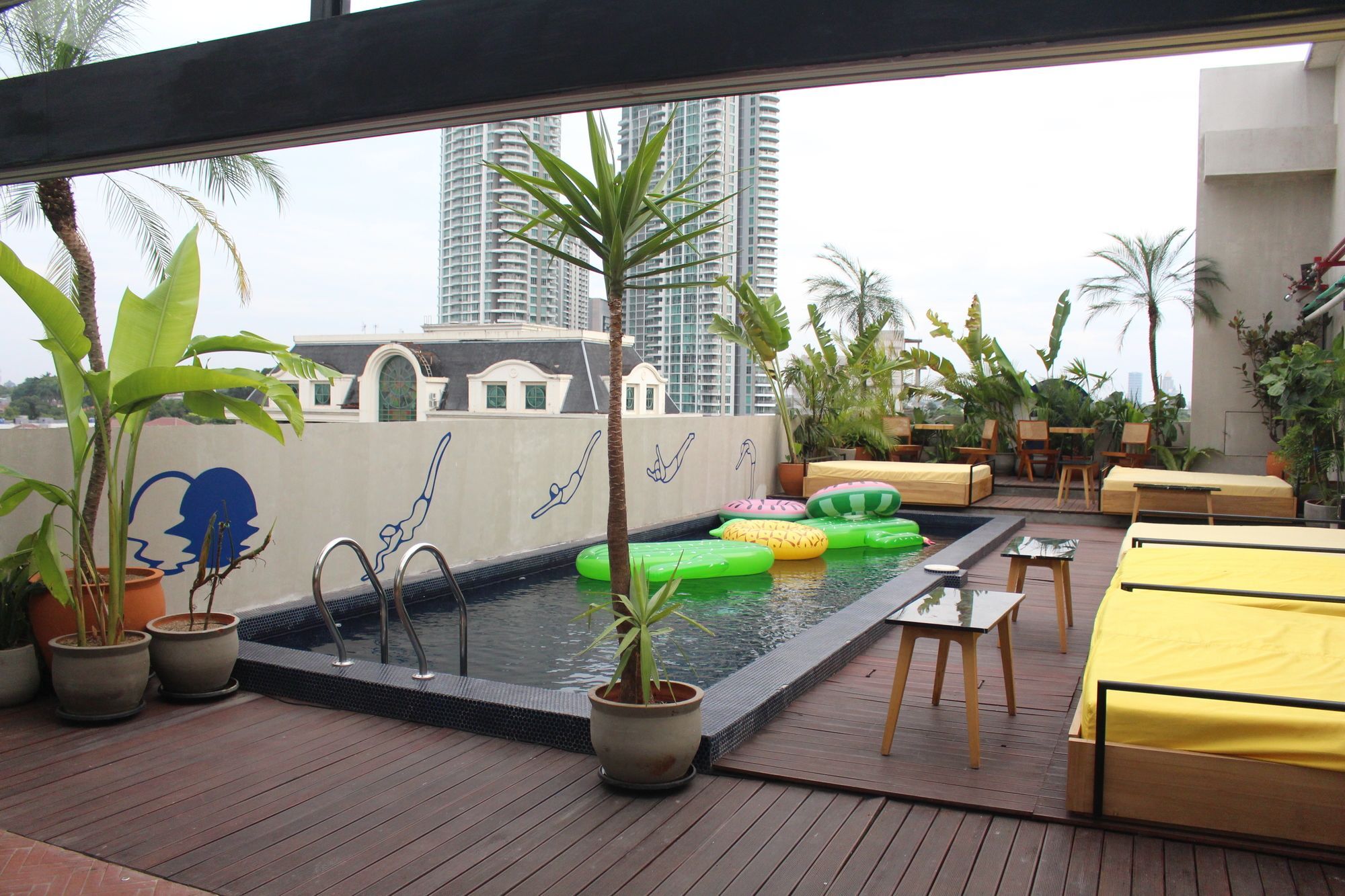 Hotel Monopoli Jakarta Buitenkant foto